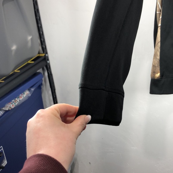 Toro black and camouflage zip up hooded sweatshirt size large - Picture 5 of 11